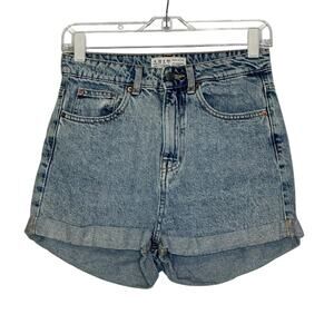 Denim Co blue cuffed high waist jean shorts size 4